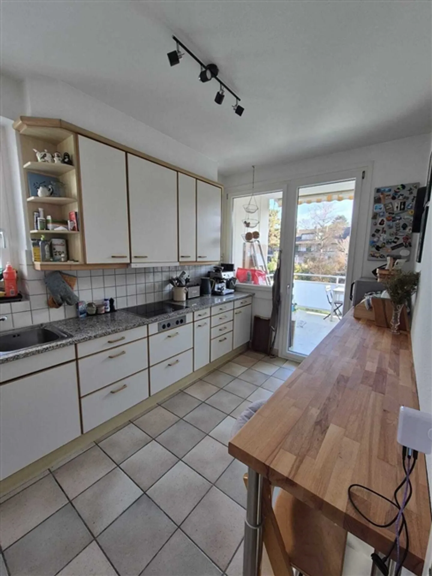 «4 ZI-WOHNUNG IN BASEL - BRUDERHOLZ, MÖBLIERT, TEMPORÄR» - Foto 4 von 6