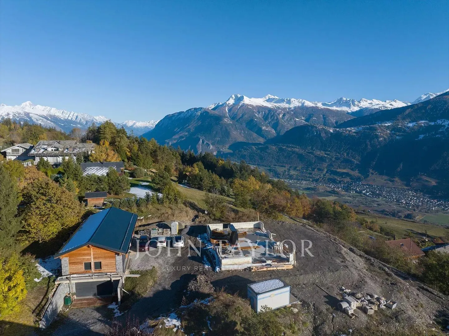 Acquisizione di un progetto su un terreno unico - Foto 4 di 9