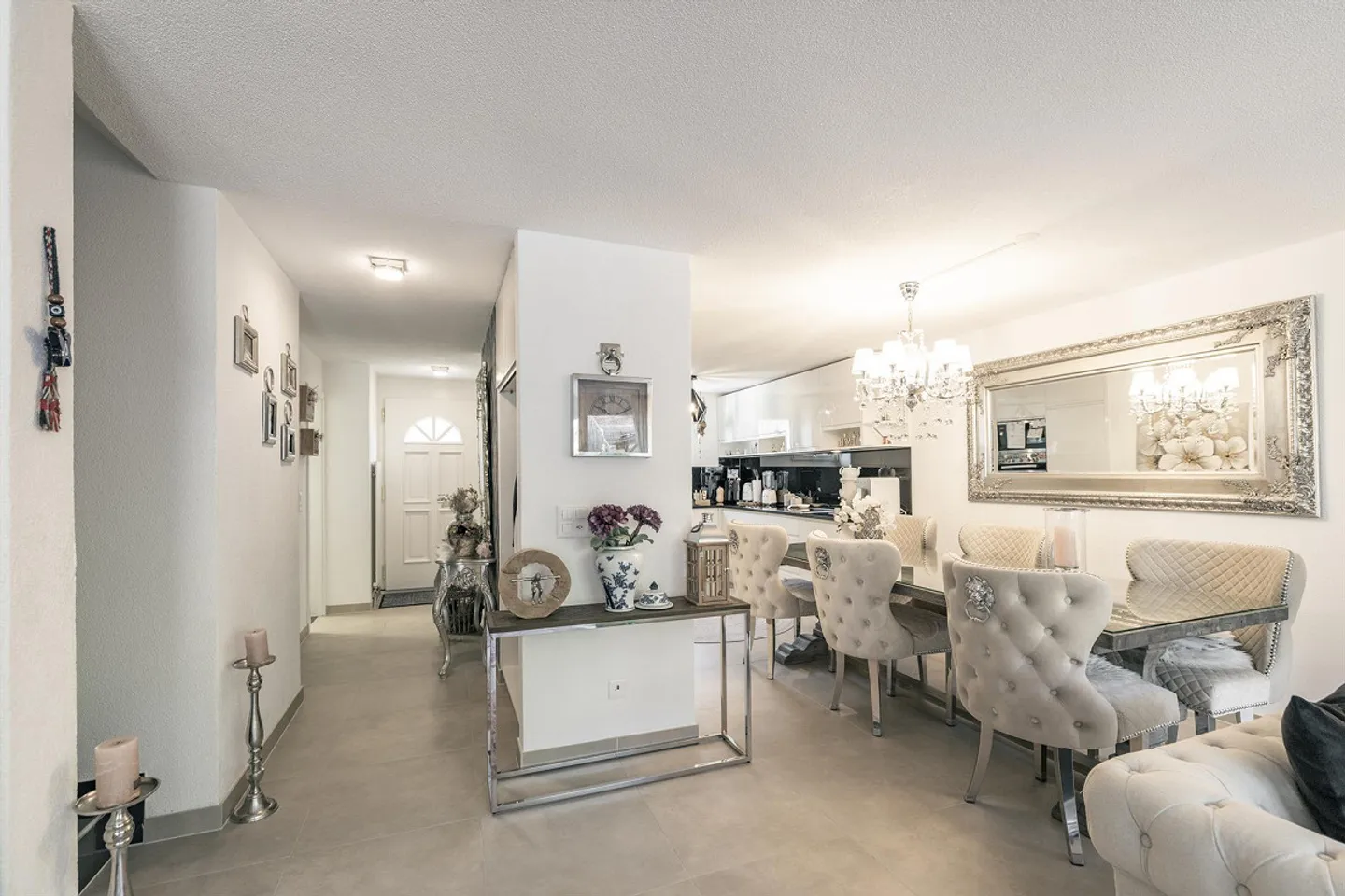 6.5-ROOM TERRACED HOUSE IN THE HEART OF WERDENBERG - Photo 6 of 30