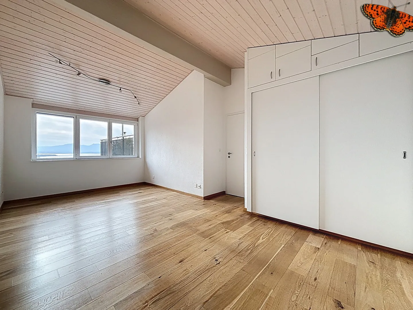 Luminoso appartamento 3½ di 117 m² a Châbles con vista sul lago! - Foto 5 di 12
