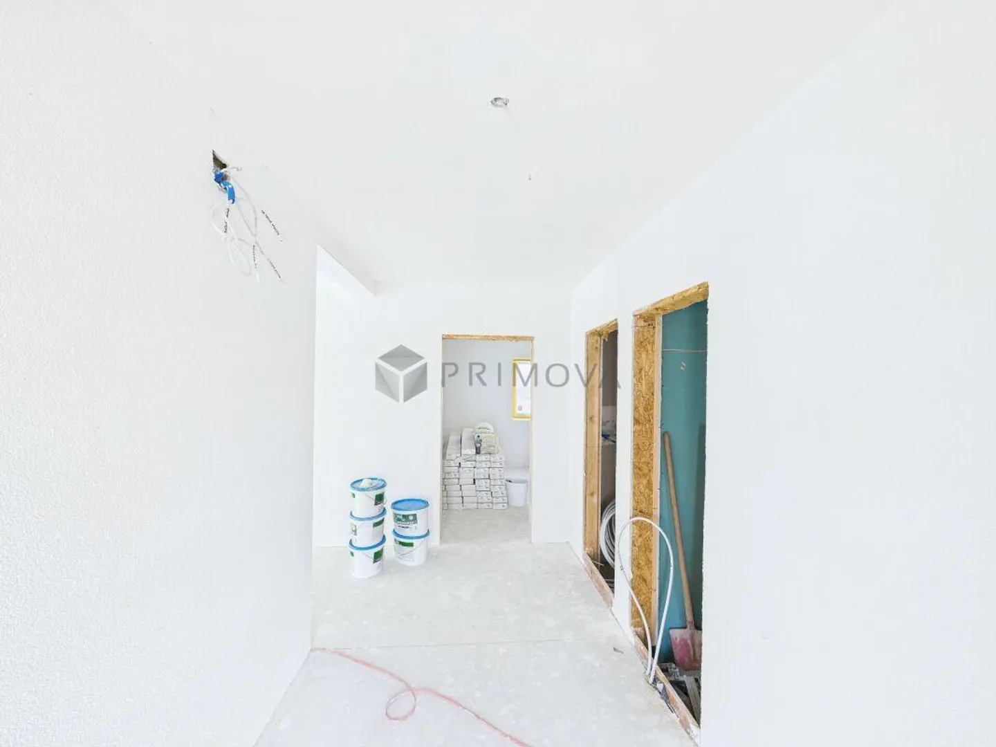 New Construction Project - Modern Multi-Family House in Timber Frame Construction Apartment No. 2 - Photo 7 of 7