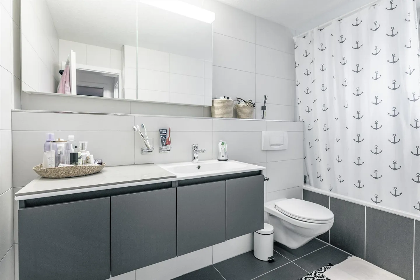 6.5-ROOM TERRACED HOUSE IN THE HEART OF WERDENBERG - Photo 27 of 30