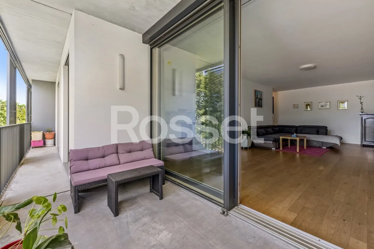 Appartement moderne avec terrasse - Photo 5 sur 5