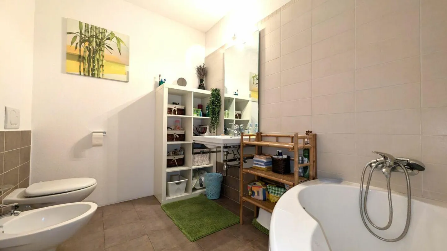 Eleganza urbana con vista castelli - Foto 9 di 11