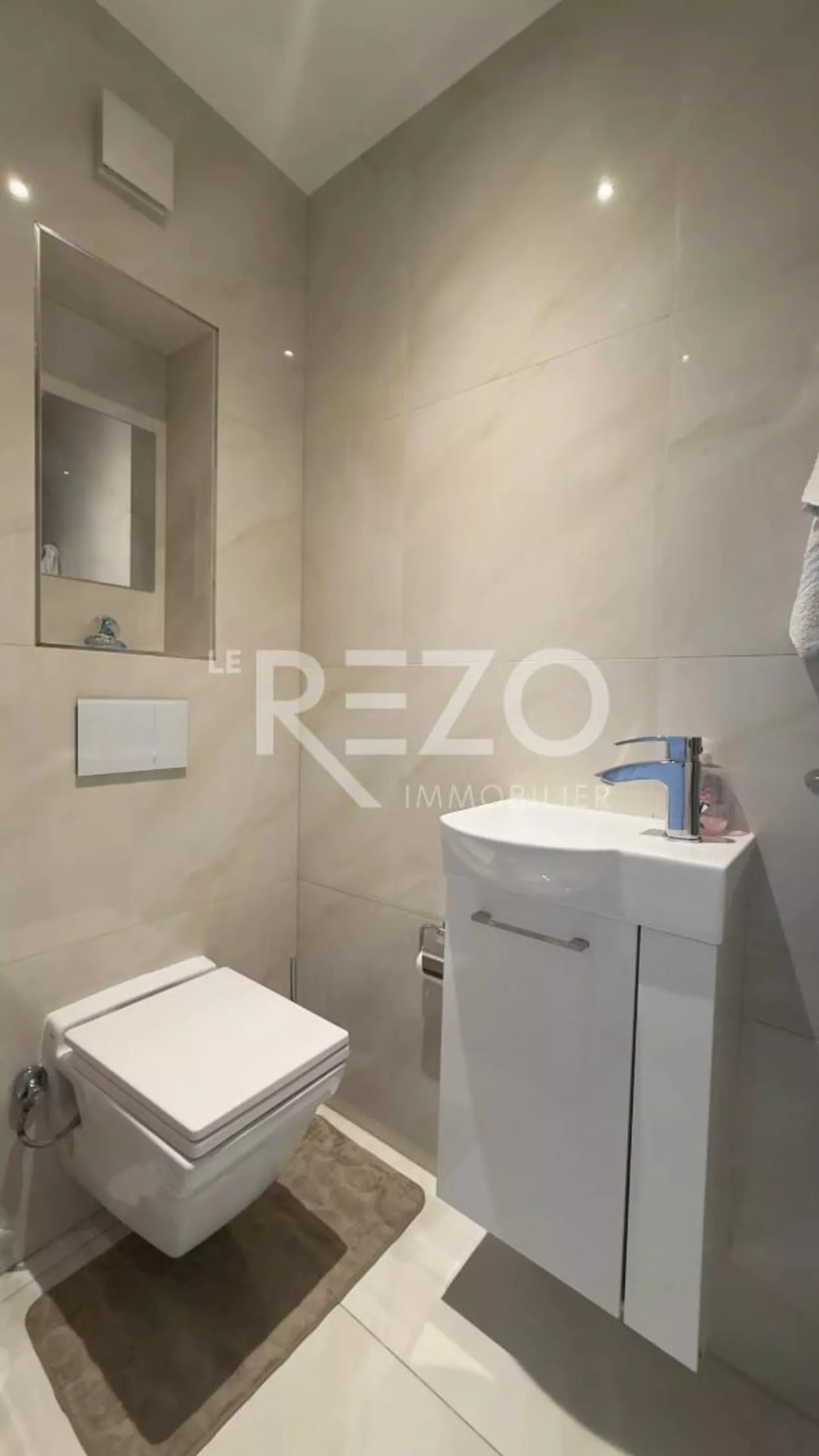 Exceptional villa in Chalais with income potential - Photo 11 of 13