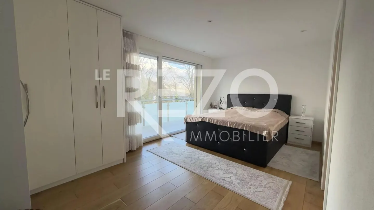 Exceptional villa in Chalais with income potential - Photo 12 of 13