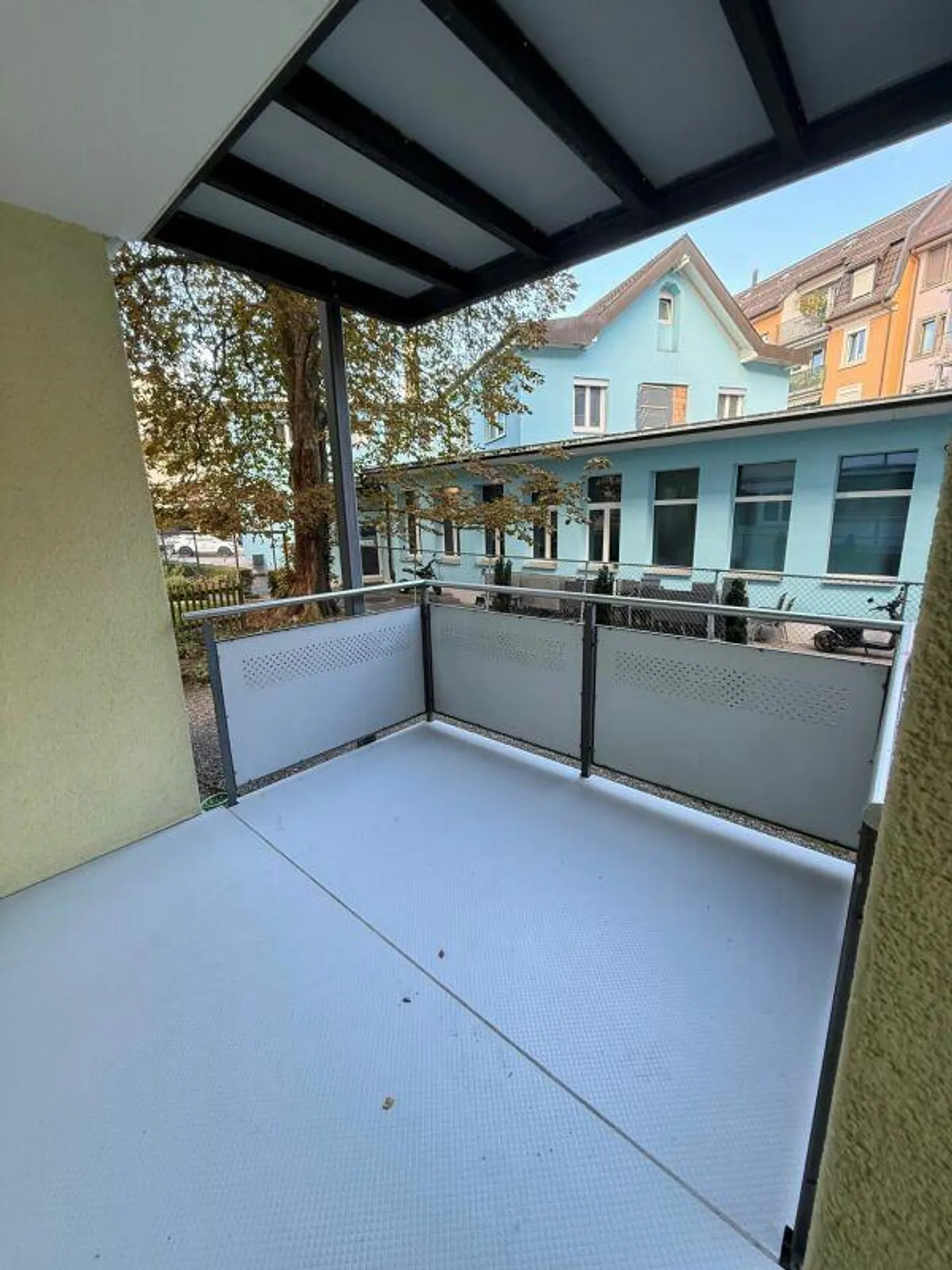 Charming 4-room apartment on the ground floor for rent - Photo 11 of 13