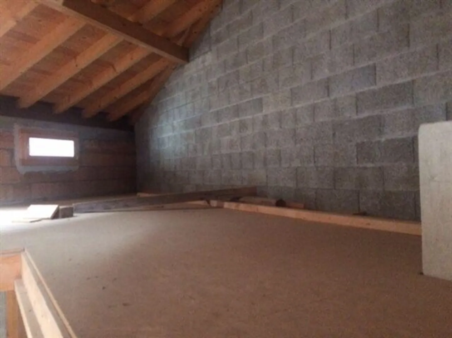 Potentiel immeuble résidentiel à usage mixte au cœur de Sépey. - Photo 3 sur 15