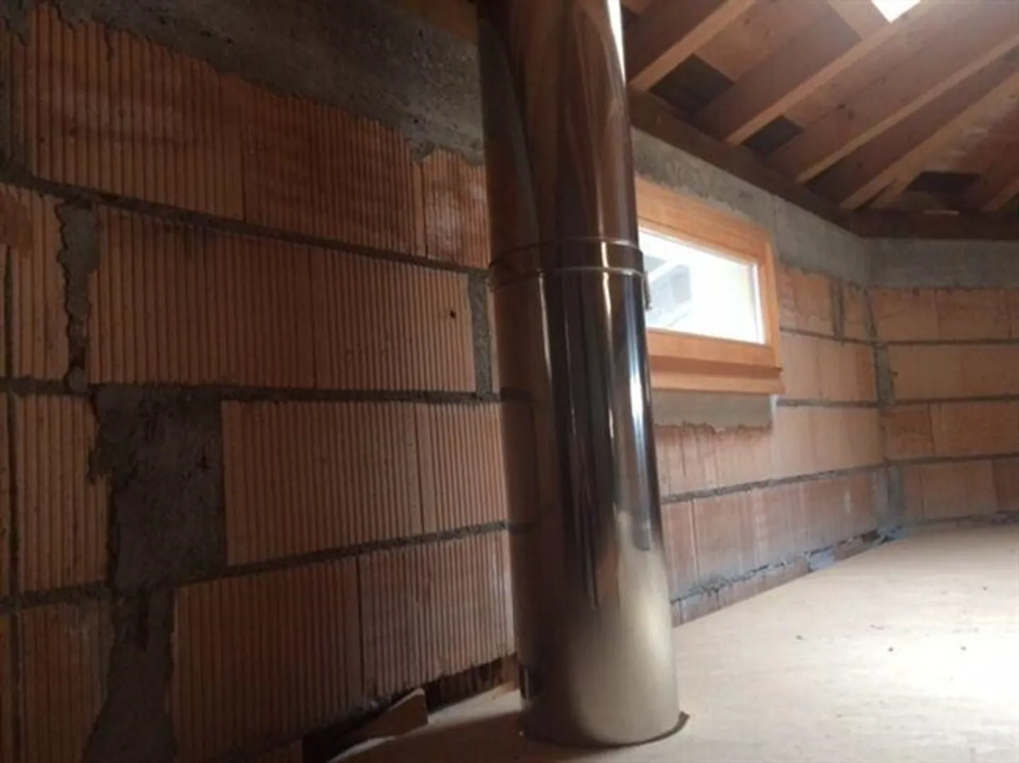 Potentiel immeuble résidentiel à usage mixte au cœur de Sépey. - Photo 7 sur 15