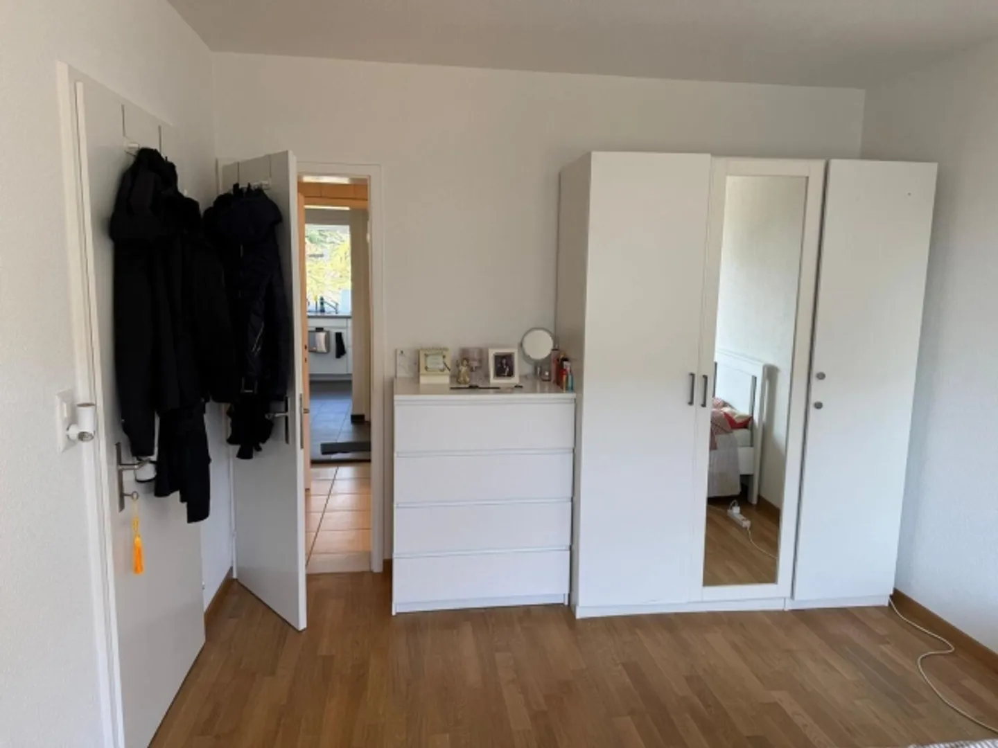 «3½ ZI-WOHNUNG IN ZÜRICH - KREIS 7, MÖBLIERT, TEMPORÄR» - Foto 5 von 10