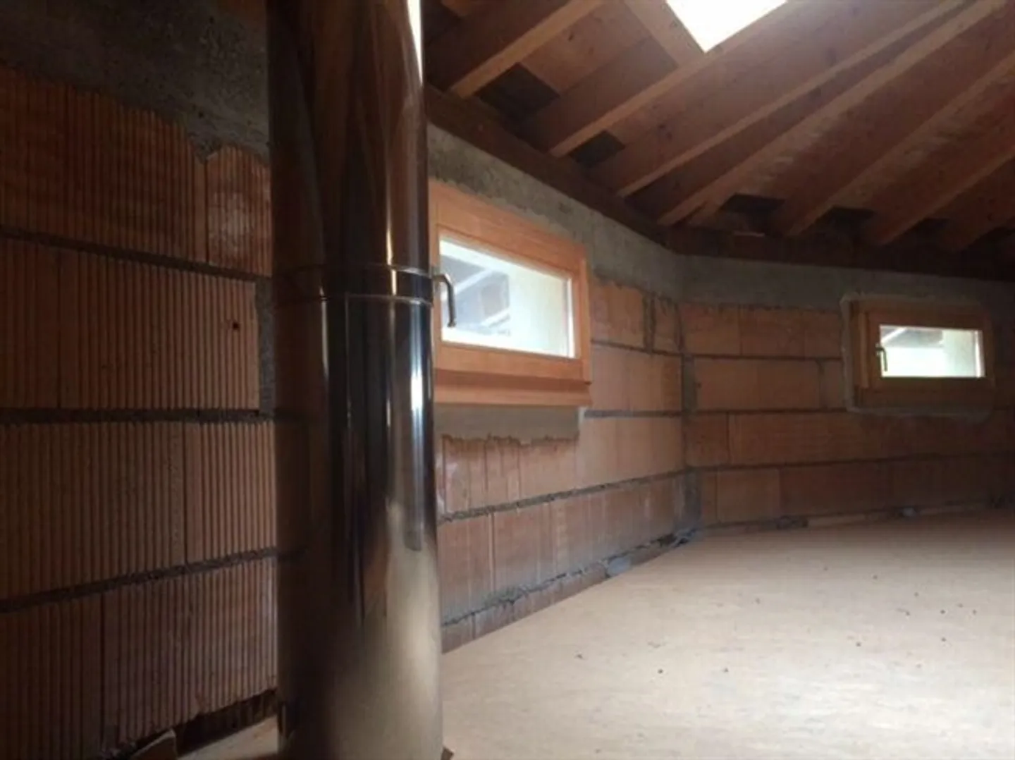 Potentiel immeuble résidentiel à usage mixte au cœur de Sépey. - Photo 6 sur 15