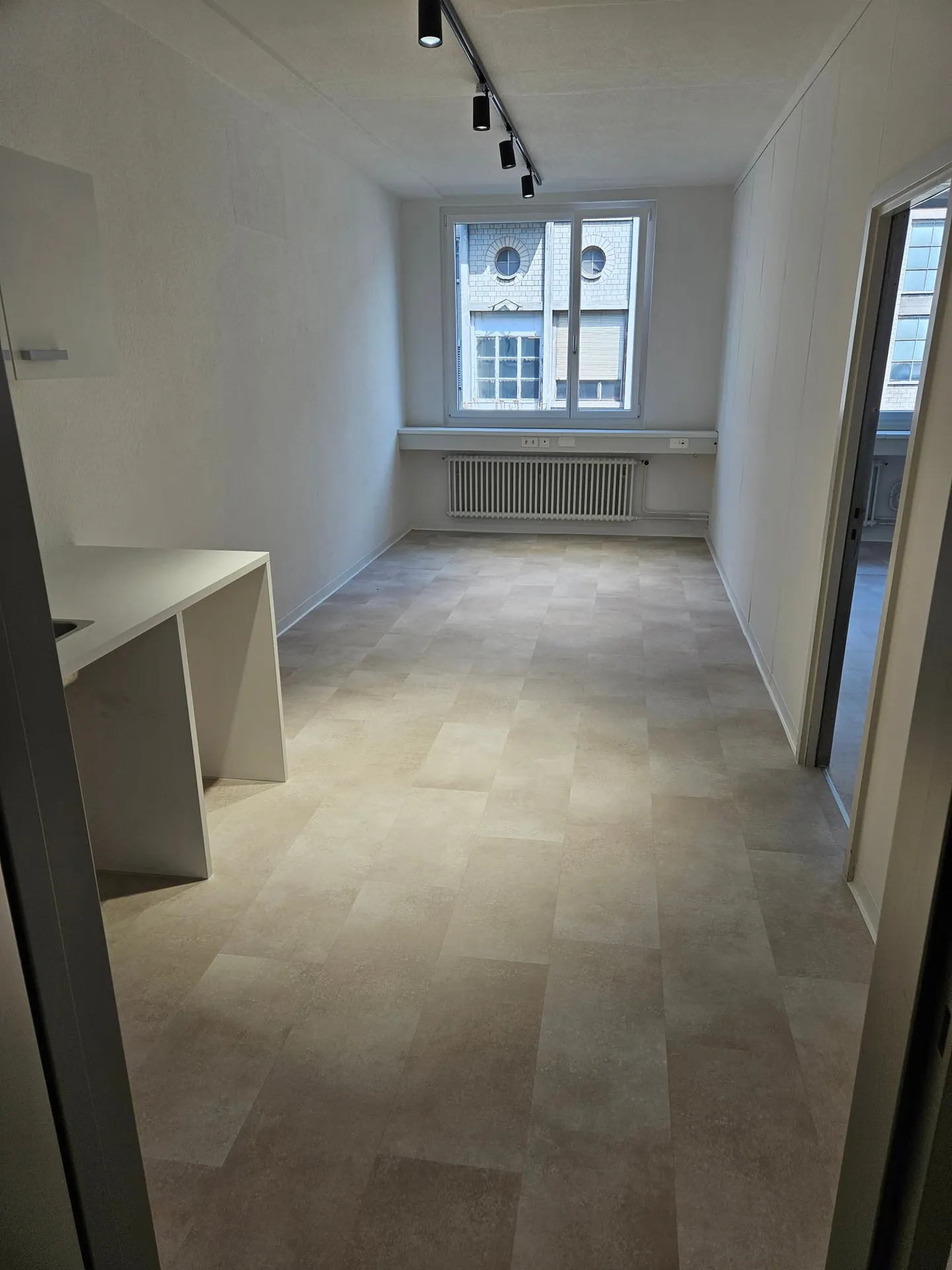 Flexible rental spaces for businesses and the creative industry (expanded) - Photo 5 of 10