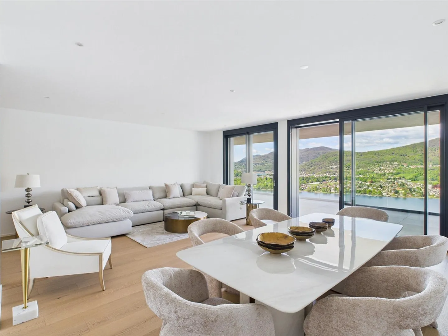 Appartamento moderno con vista lago - Foto 5 di 22