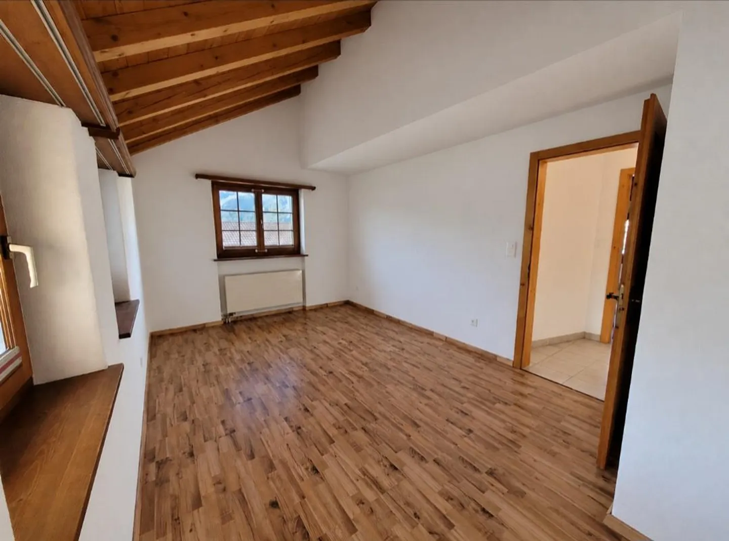 4.5-room apartment for rent with a beautiful view - Photo 7 of 9