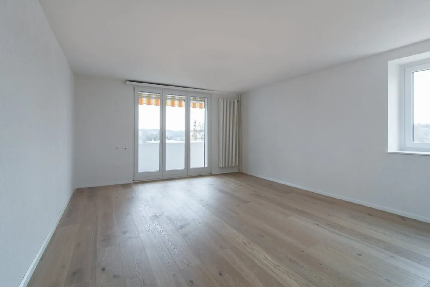 Modern 4.5-Room Apartment - Photo 3 of 7