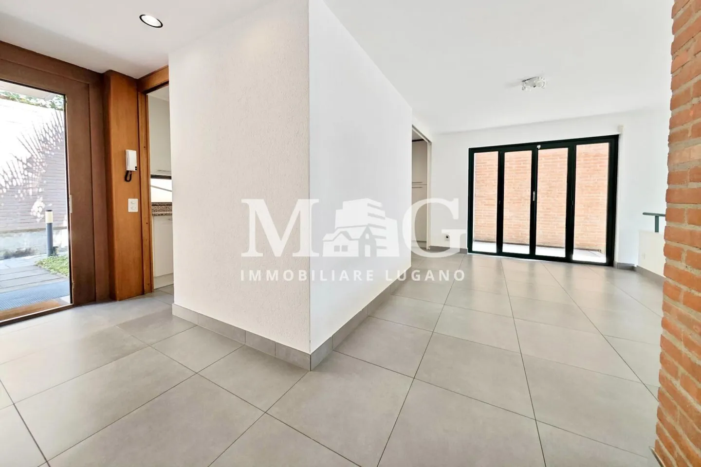 Lugano : Villa avec jardin privé et vue imprenable sur le lac - Photo 11 sur 17