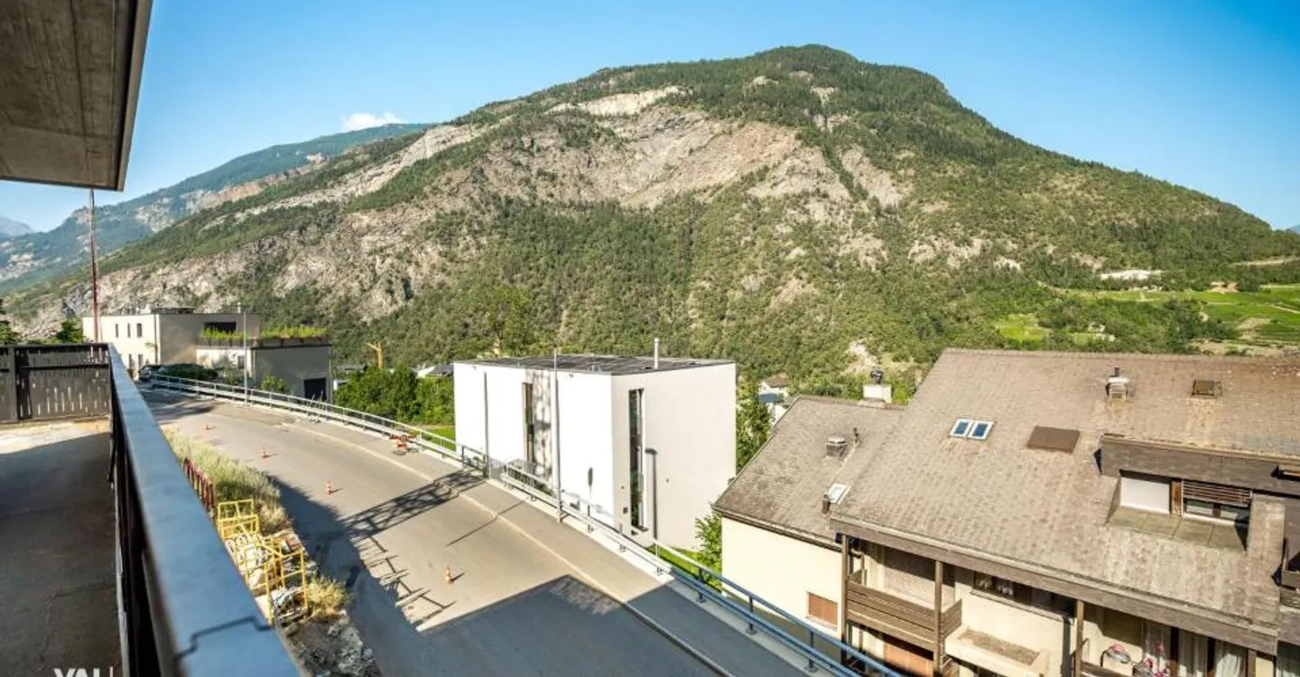 Prêt à emménager : appartement neuf de 3,5 pièces dans un bel emplacement élevé - Photo 9 sur 12