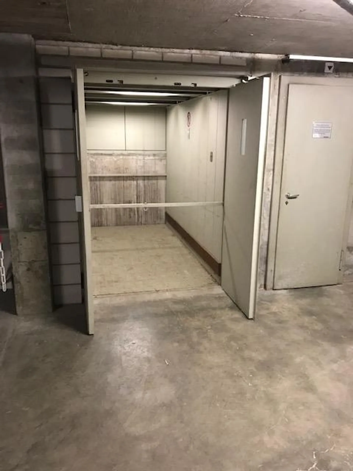 Magazzino in affitto a Gundeli - Foto 3 di 4