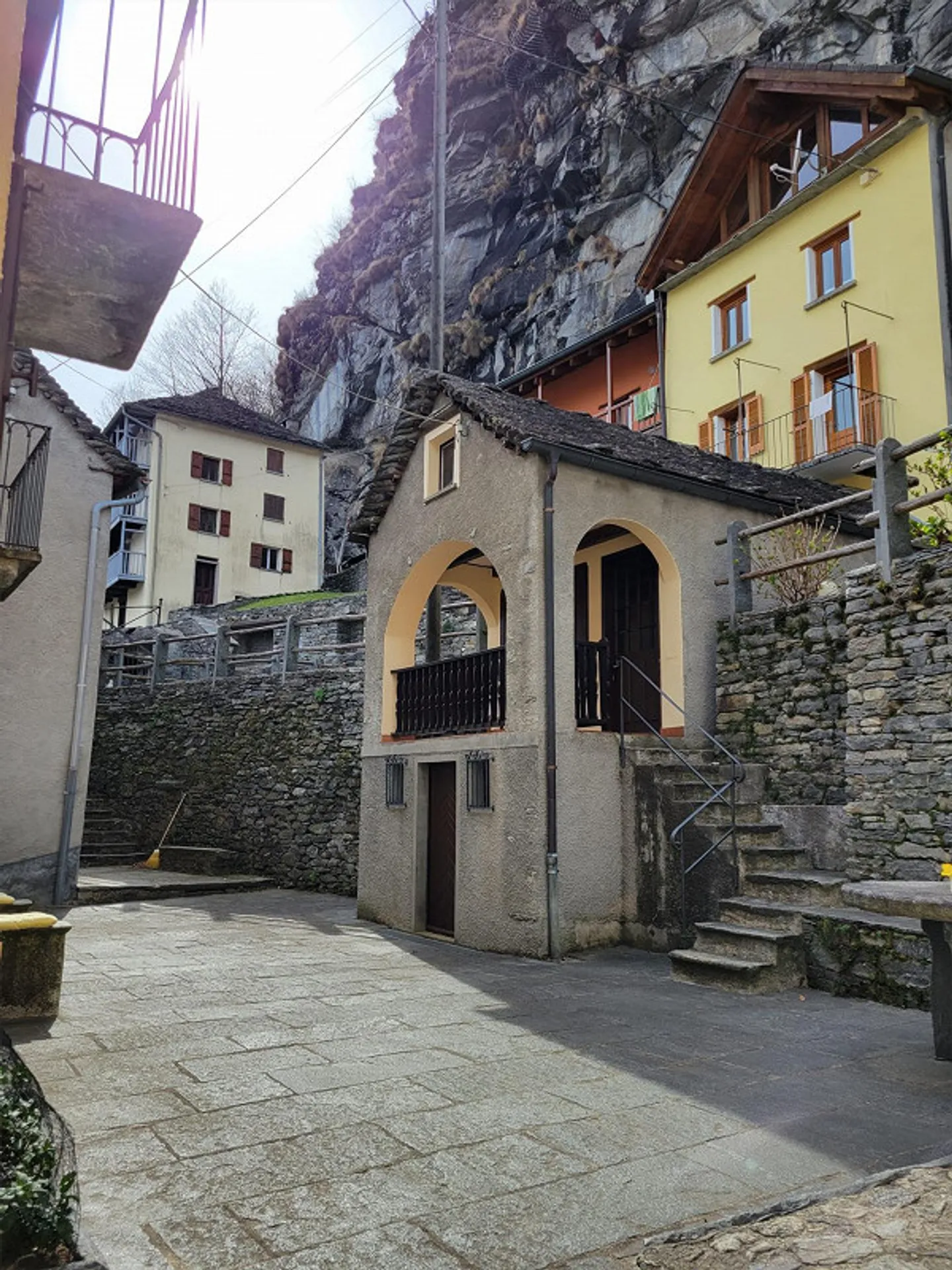 House in the village center of Comologno (Onsernonetal) - Photo 20 of 26