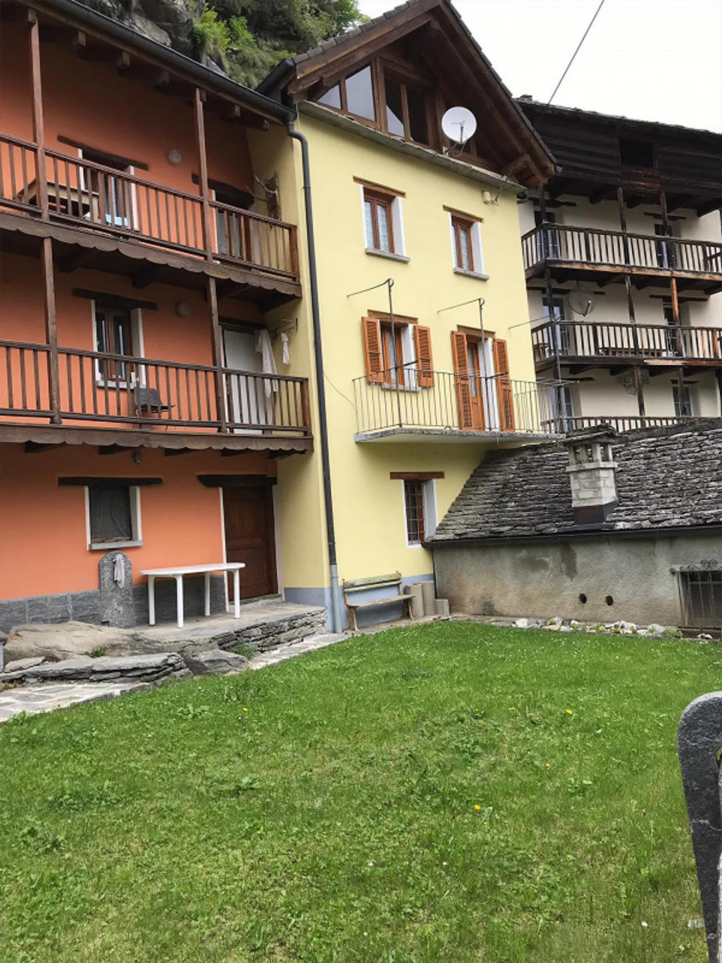 House in the village center of Comologno (Onsernonetal) - Photo 22 of 26