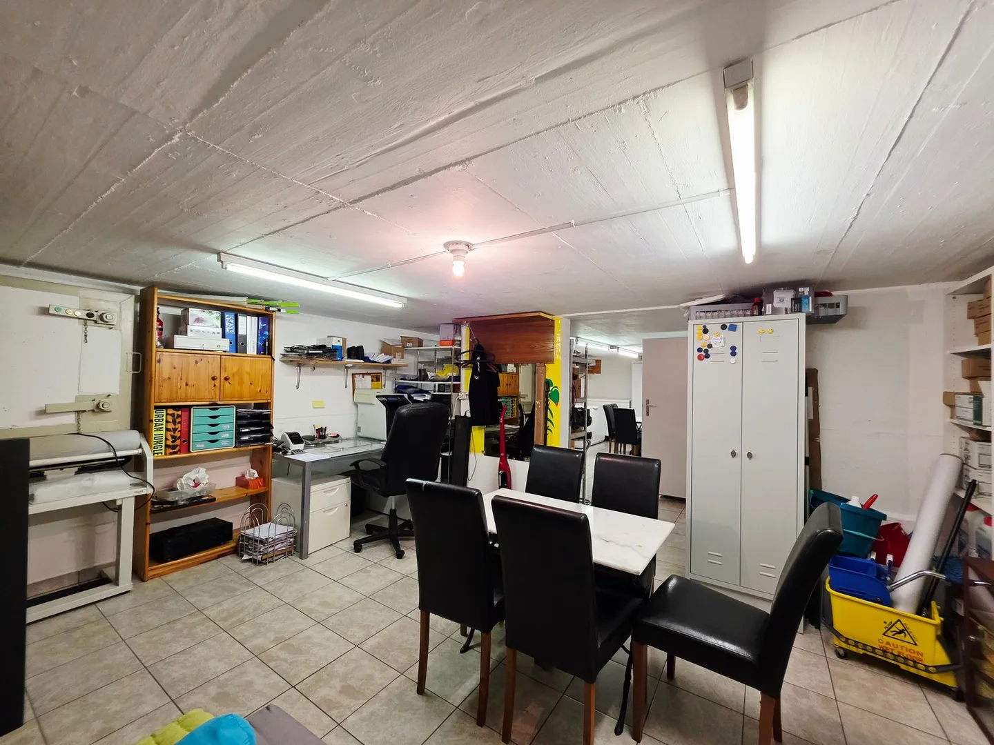 Ristorante, Snack Bar, Bistro – Grande Opportunità in Posizione Ideale - Foto 10 di 11