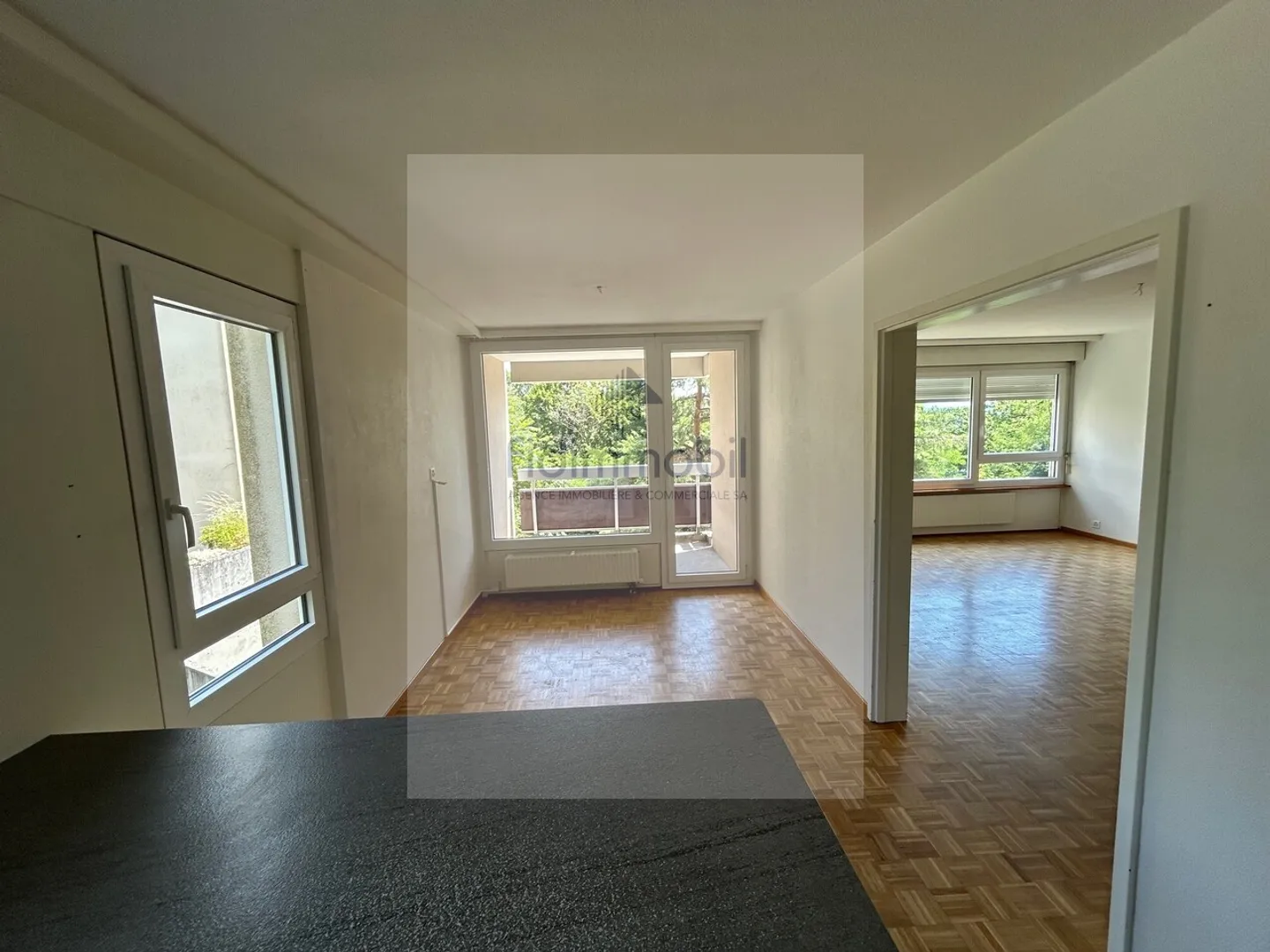 «SCHÖNE WOHNUNG IN RUHIGER GEGEND MIT BALKON» - Foto 4 von 12