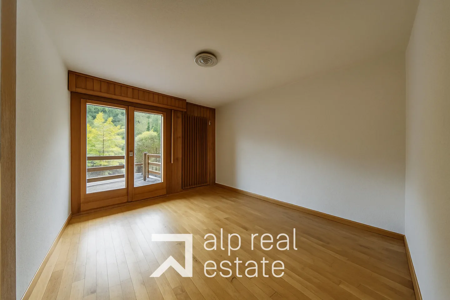 Appartement traversant de 3,5 pièces au coeur de la station - Photo 8 sur 13