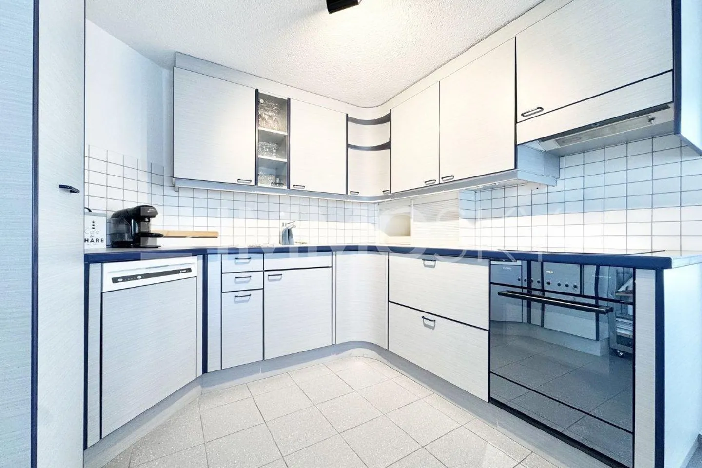 Einzigartiges Duplex mit 4.5 Zimmern im Zentrum des Dorfes - Foto 2 von 5