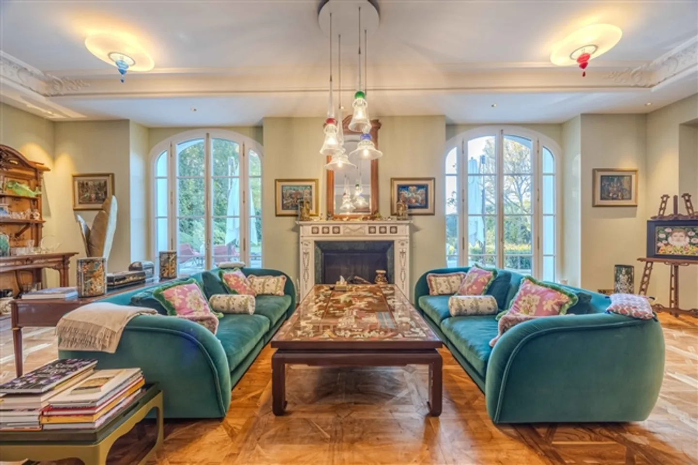 Exquisite Property on the Outskirts of Lausanne - Photo 5 of 10