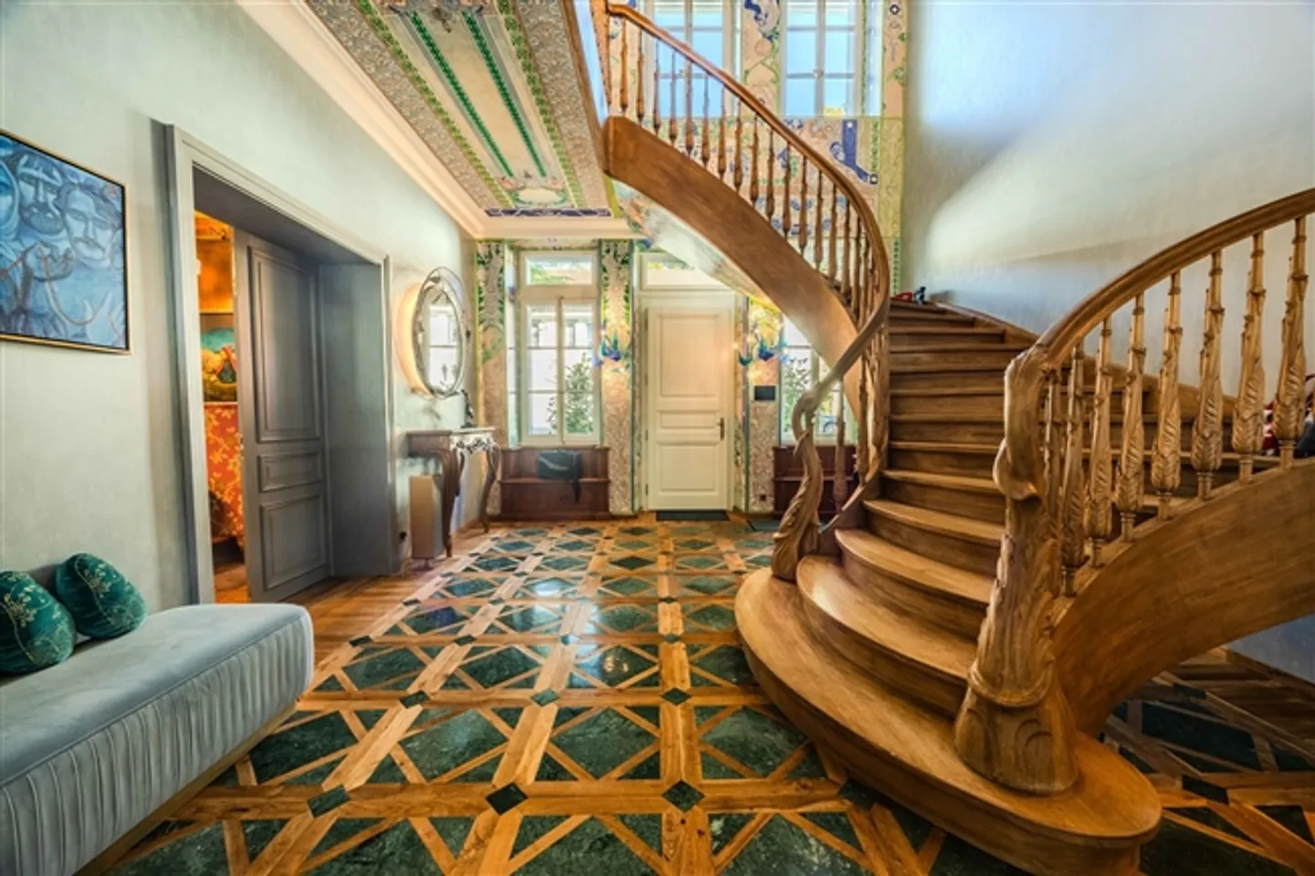 Exquisite Property on the Outskirts of Lausanne - Photo 2 of 10