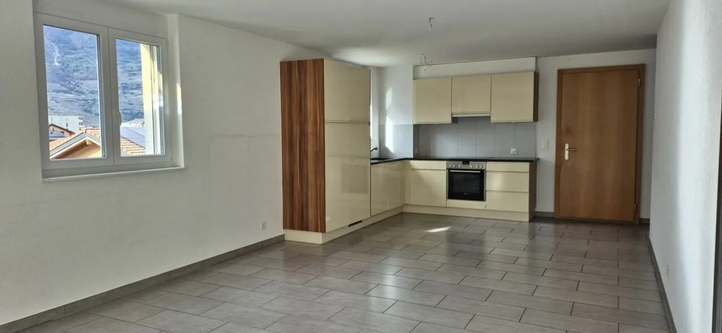 Charmante Wohnung in Charrat - Foto 3 von 13