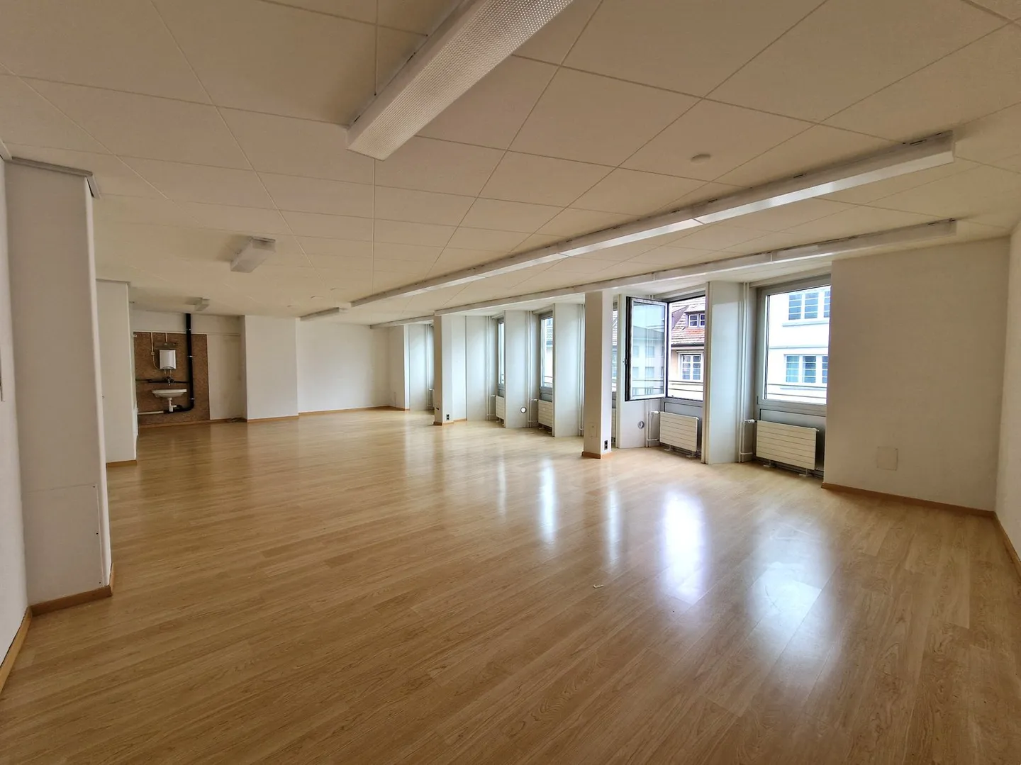 Moderne Gewerbefläche im Herzen von Olten - Foto 1 von 6