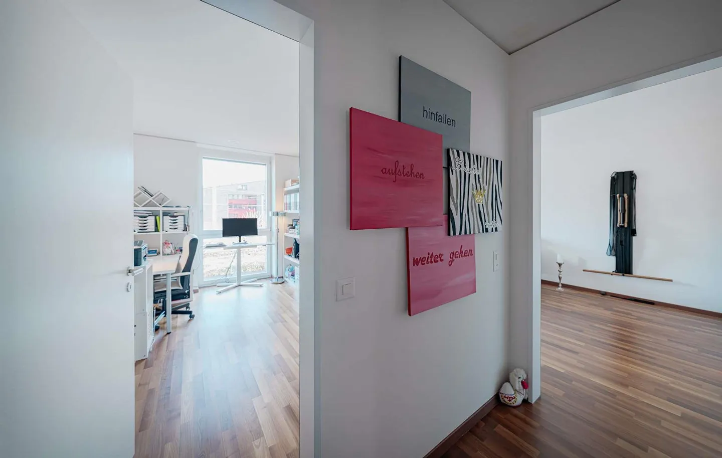 Luxuswohnung mit Zuger Steuervorteilen - Foto 8 von 13