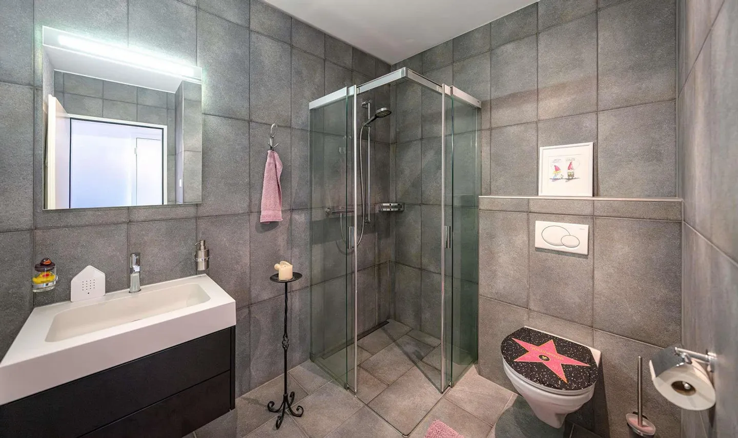 Luxuswohnung mit Zuger Steuervorteilen - Foto 10 von 13