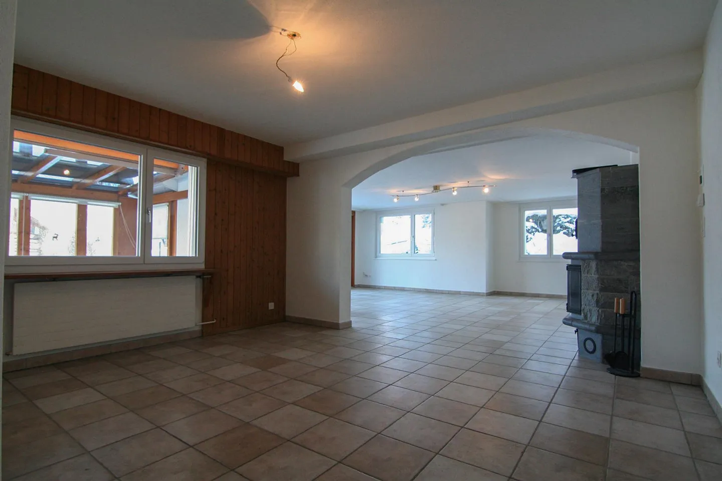 2 1/2 Room Apartment, Ground Floor 114 m2 - Photo 7 of 11