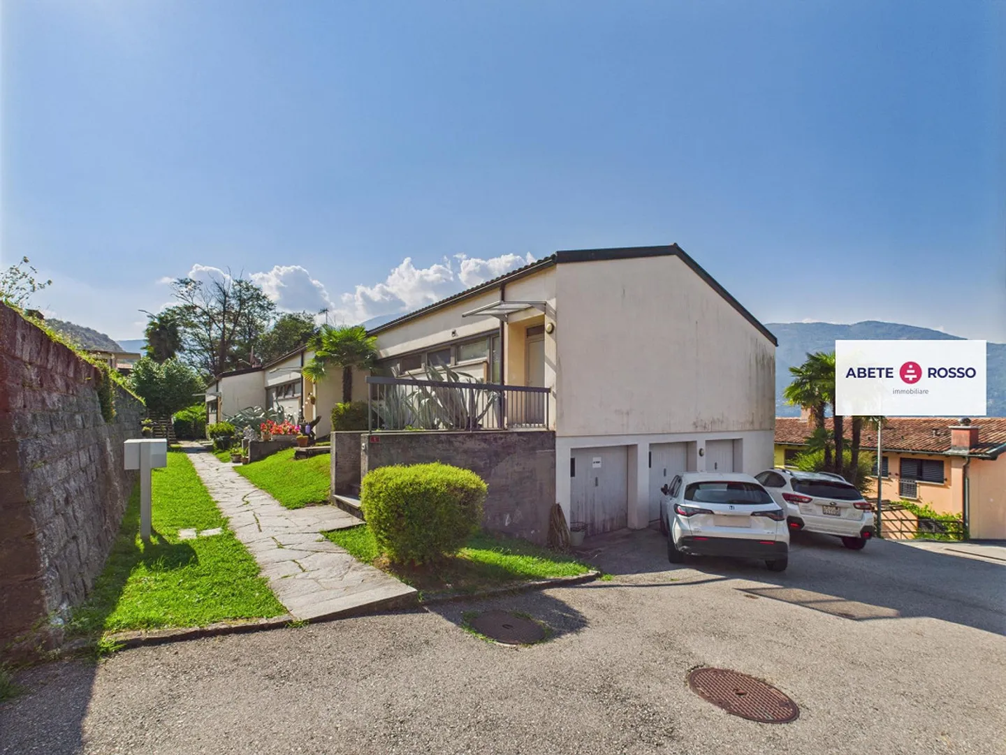 Condominio di 3 VILLETTE A SCHIERA su vista panoramica - Foto 2 di 21