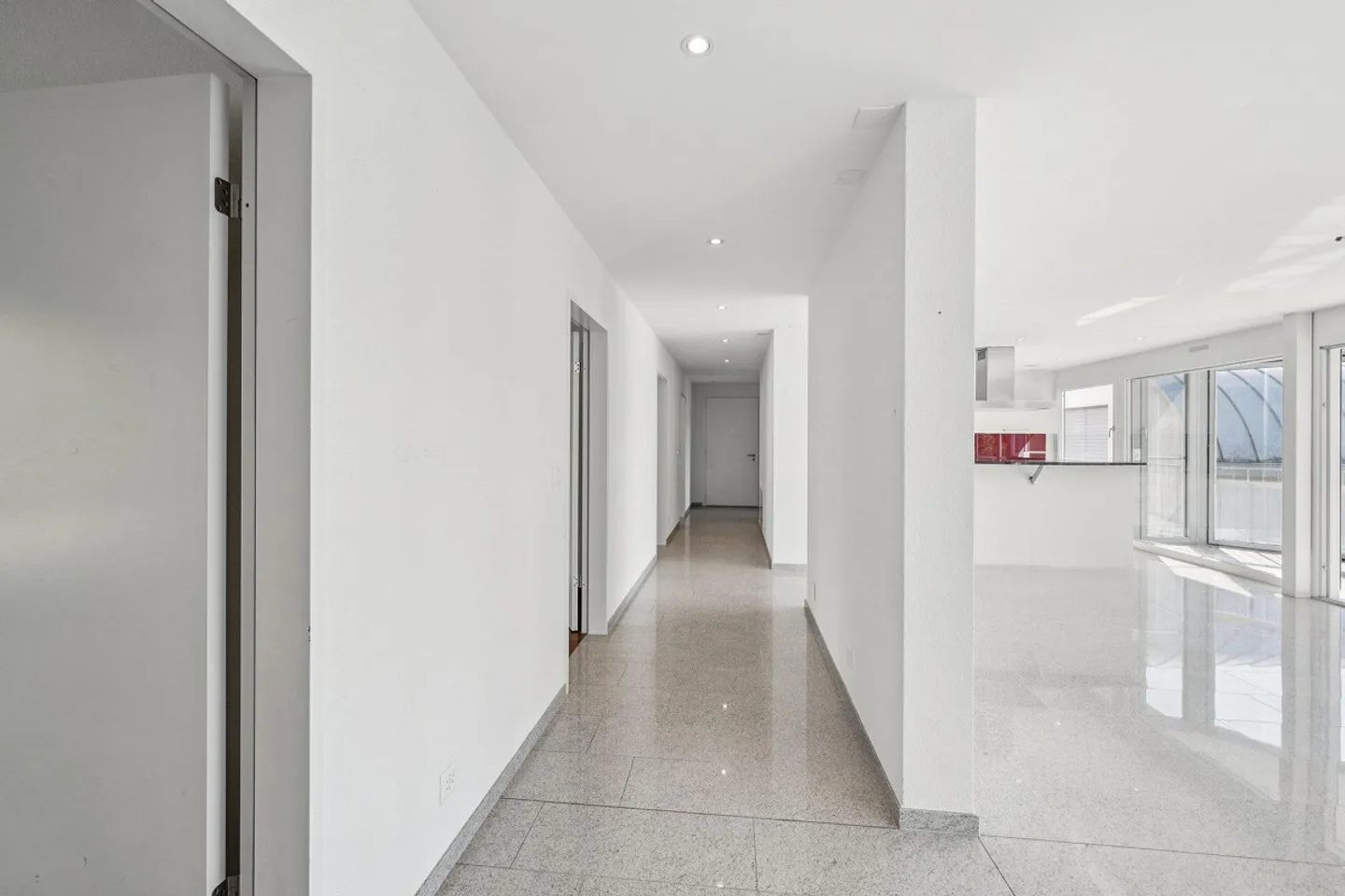 Vivere moderno con vista panoramica - Foto 4 di 16