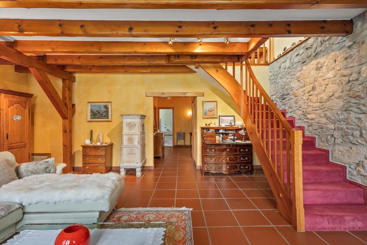 Magnificent character house with convertible attic - Photo 8 of 13