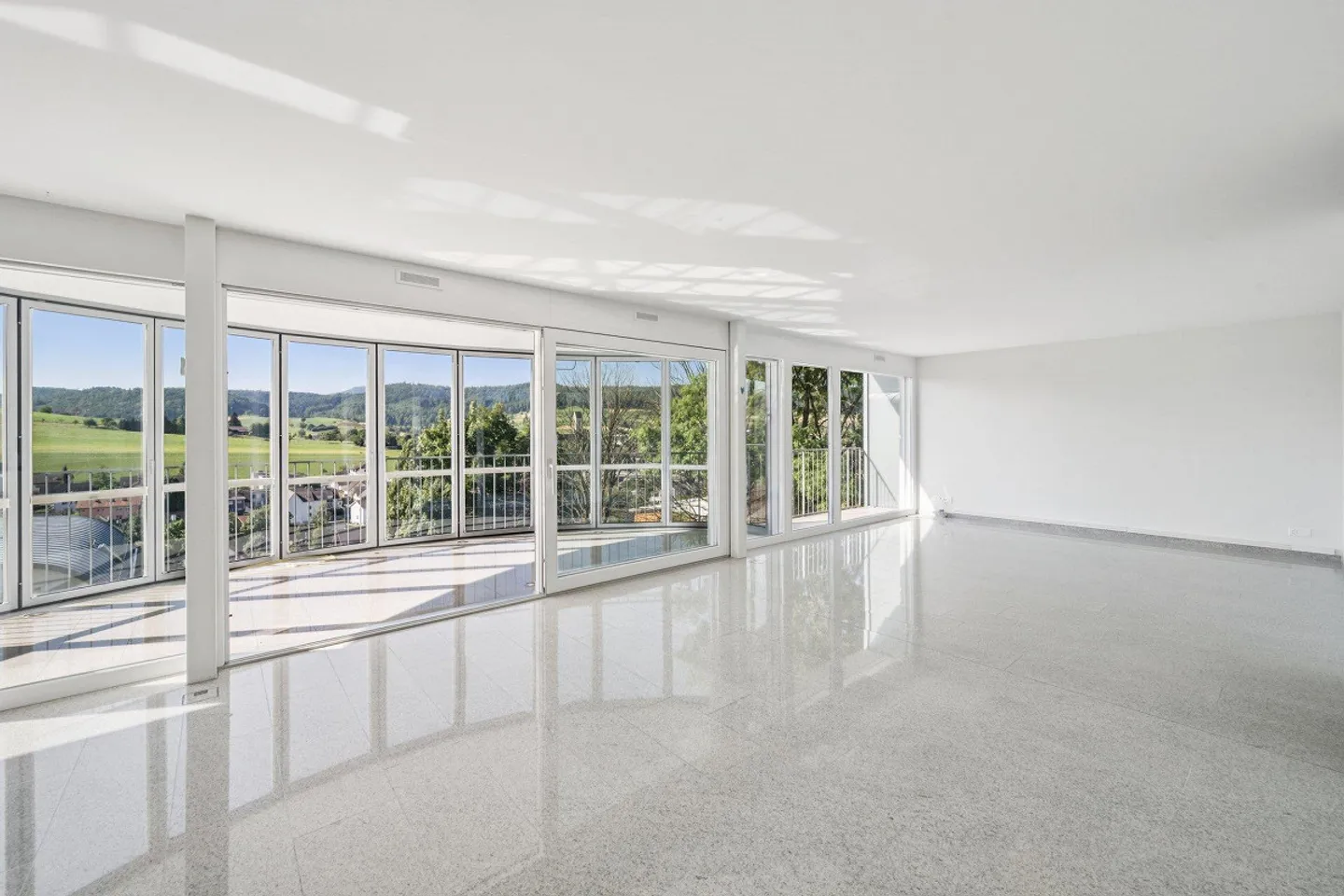Vivere moderno con vista panoramica - Foto 7 di 16