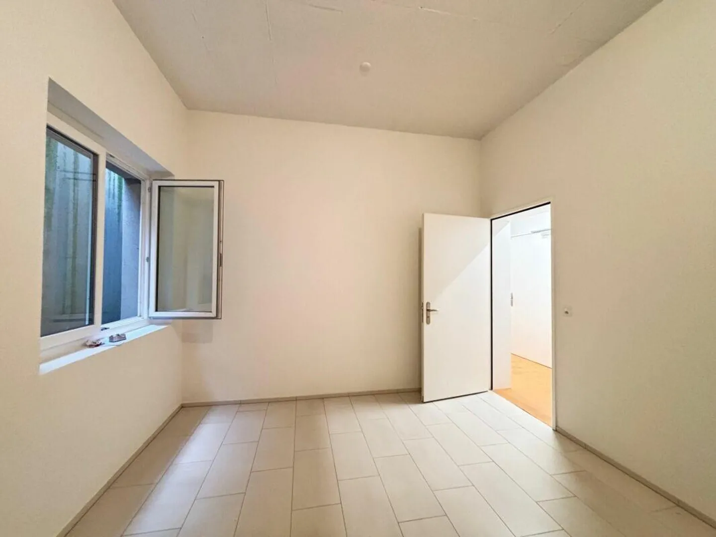 Salle de loisirs à louer - Photo 1 sur 2