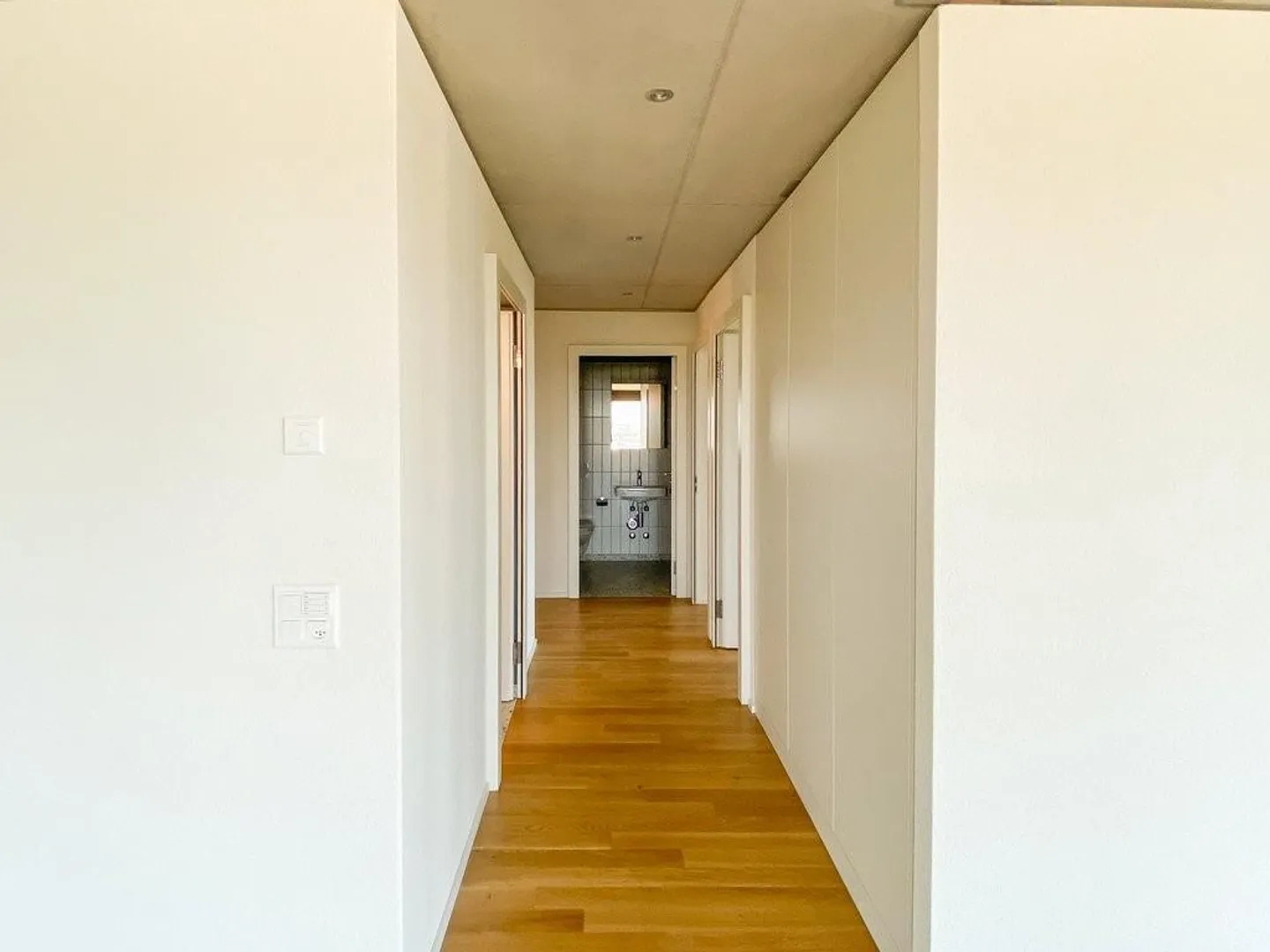 schöne, top moderne 3.5-Zimmer-Wohnung im Wankdorf City mit Aussicht! - Foto 2 von 8