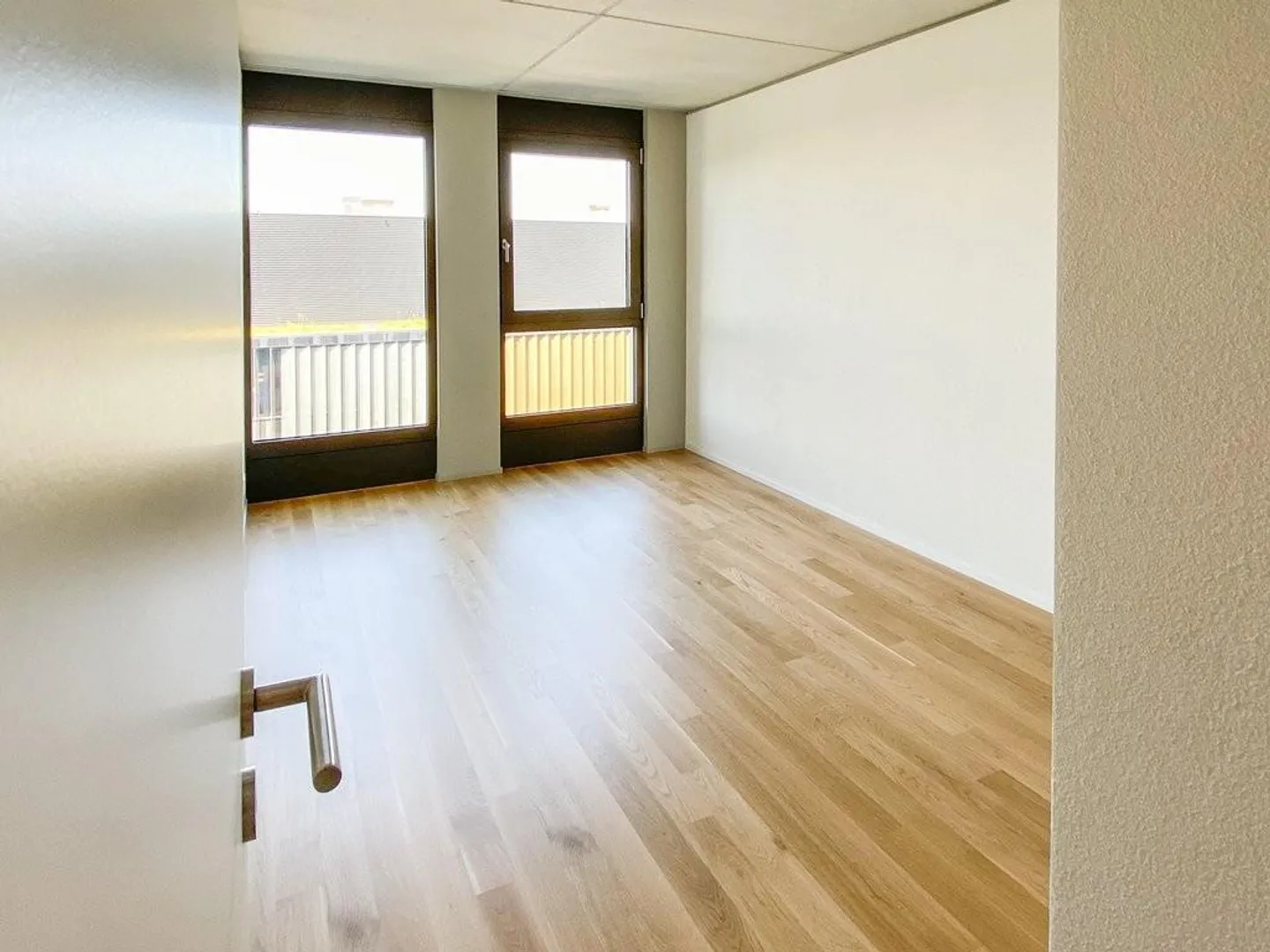 schöne, top moderne 3.5-Zimmer-Wohnung im Wankdorf City mit Aussicht! - Foto 3 von 8