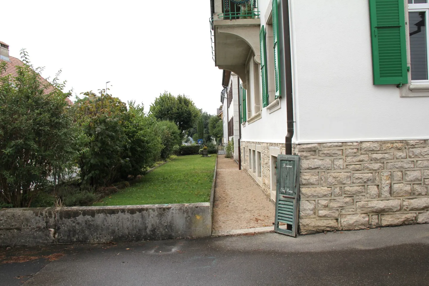 Investment property in Les Bois JU! Renovated patrician house - multi-family or generational house - fully let! - Photo 10 of 18