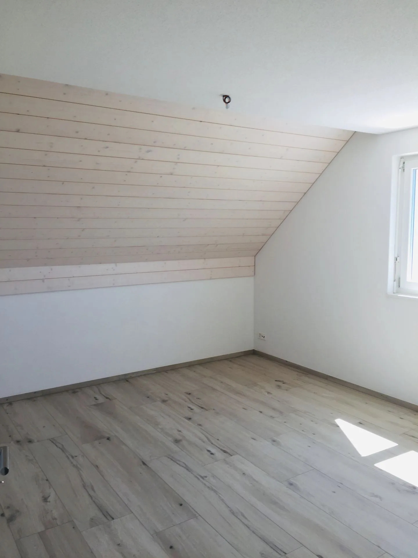 4.5 room apartment with gallery for rent - Photo 5 of 13