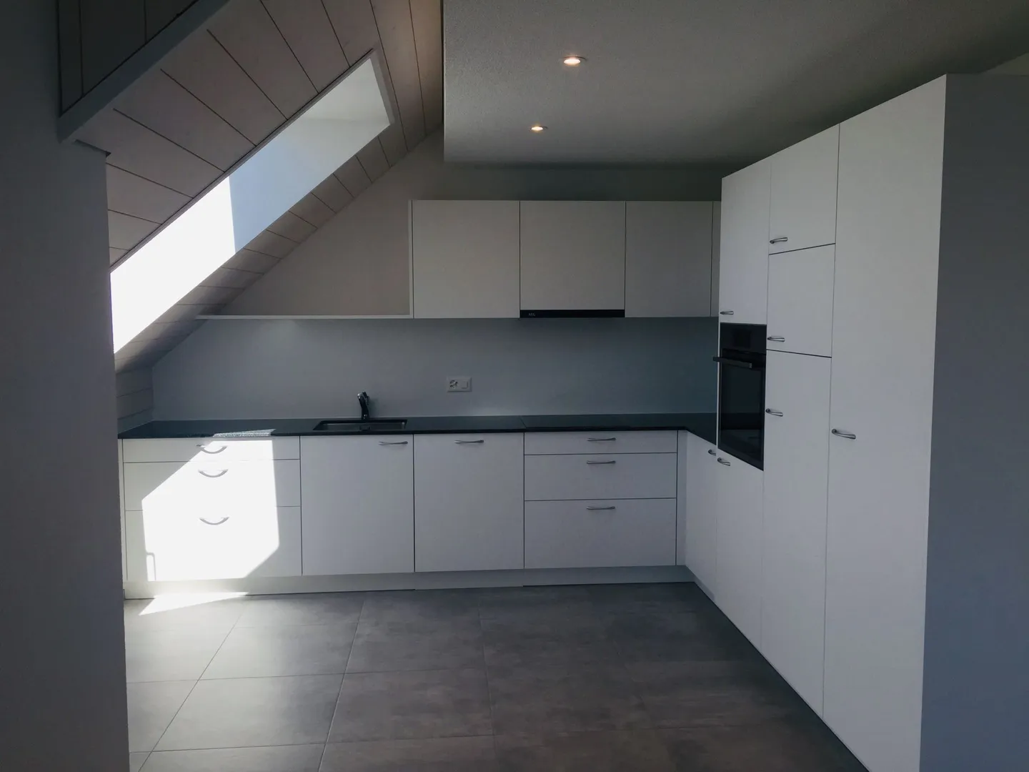 4.5 room apartment with gallery for rent - Photo 8 of 13