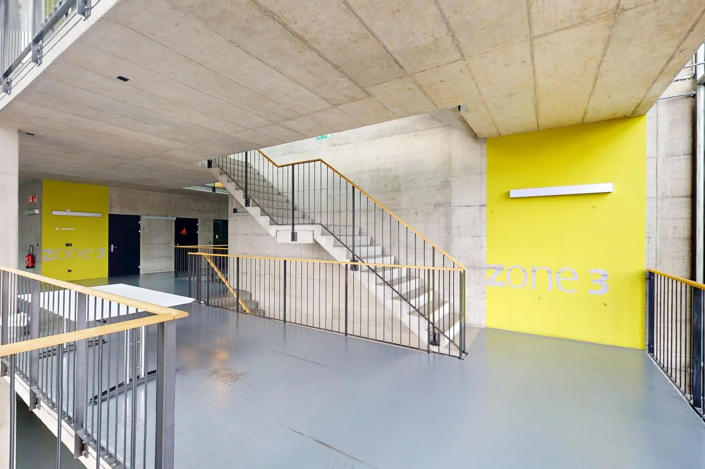 Spazio ufficio in affitto - Foto 3 di 11