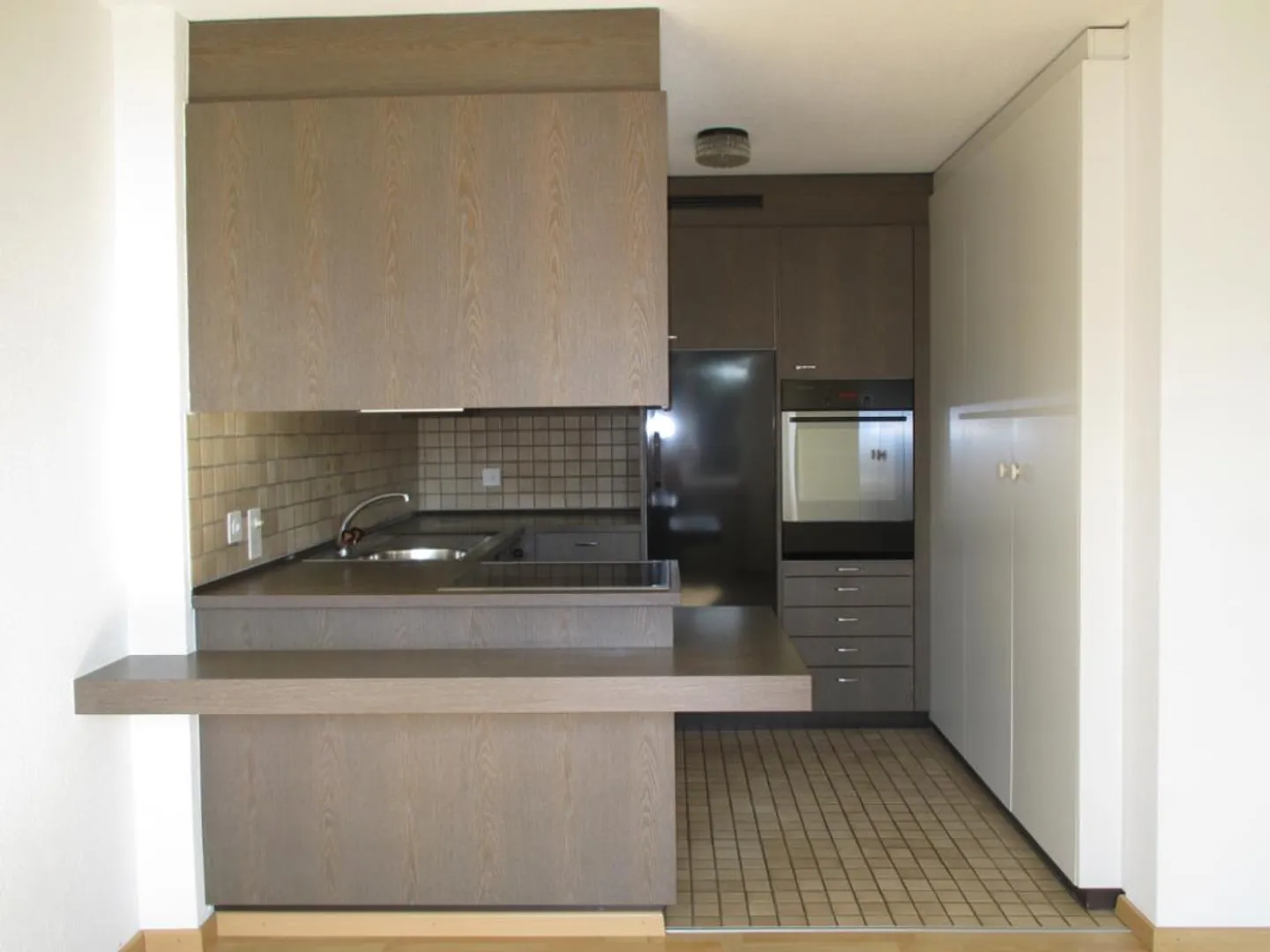 Sonnige 3.5-Zimmerwohnung im 3.OG - Foto 5 von 5