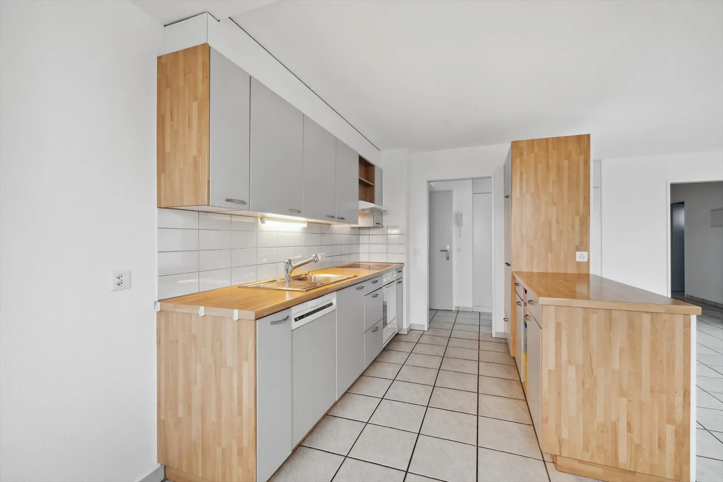 Appartamento in affitto - Foto 5 di 12