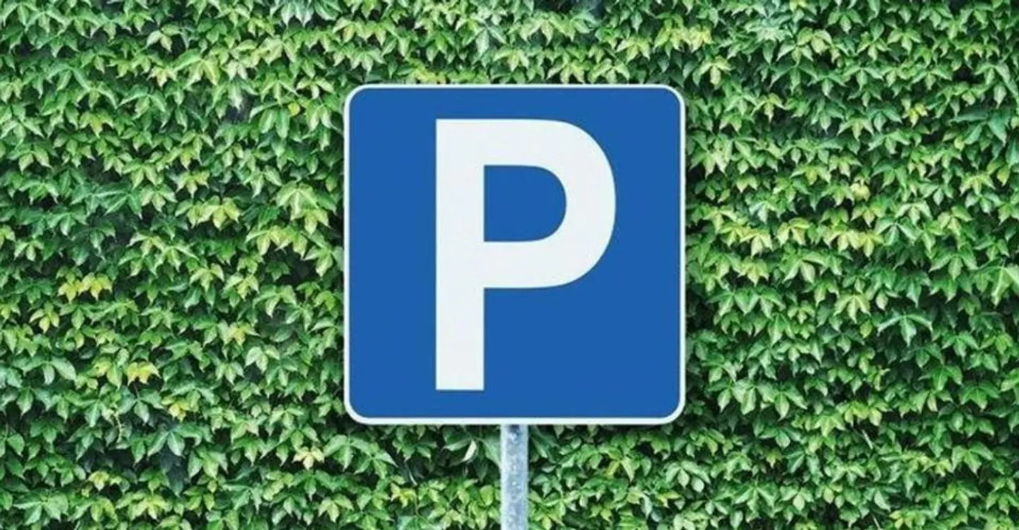 Outdoor parking spaces for rent in Baar - Photo 2 of 2