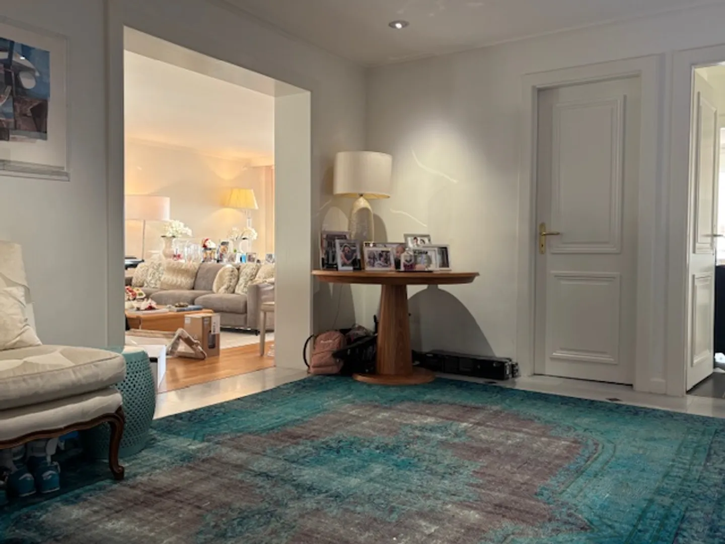 7-Room Apartment - Photo 4 of 9